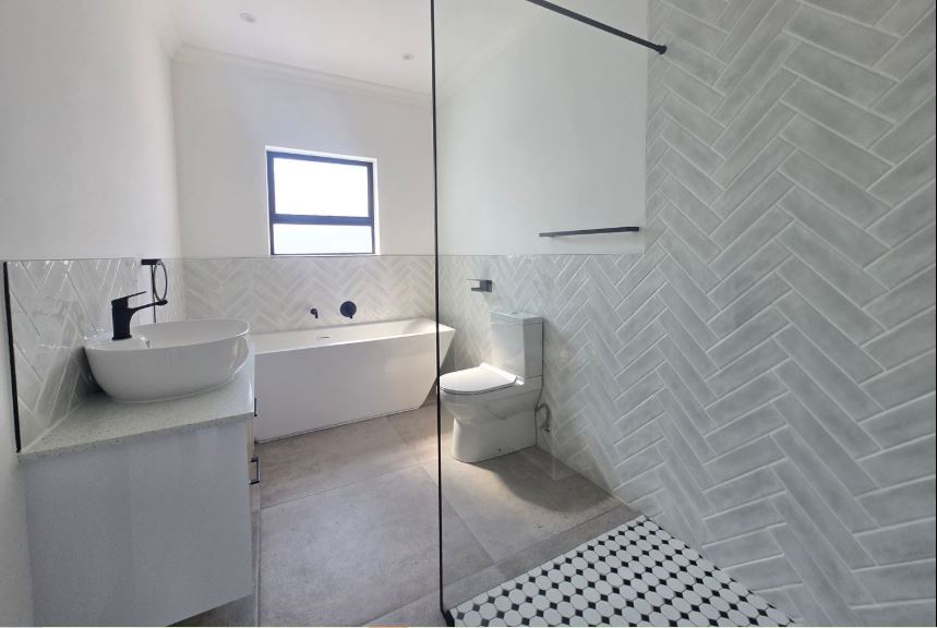 3 Bedroom Property for Sale in Shelley Point Western Cape
